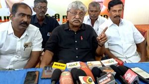 அவங்க பிளனே வேற! திடீரென கிளம்பிய பொன்னியின் செல்வன் சர்ச்சை.. காரணமே இதுதான்! சுப வீரபாண்டியன் பரபர