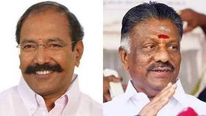தங்கமணி ஆவேசத்துக்கு மூல காரணமே இதானா..? கொங்கு மண்டலத்தில் ‘கொக்கி’ போட்ட ஓபிஎஸ்.. பக்கா மூவ்! 