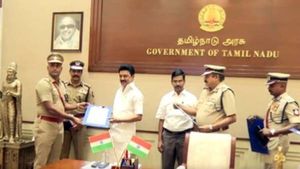  கோவை சிலிண்டர் வெடிப்பில் காவல்துறையின் தரமான சம்பவம்! - முதல்வர் பாராட்டியது ஏன்? 