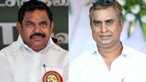 கண்ணைக் காட்டிய எடப்பாடி.. ஸ்கெட்ச் போட்ட வேலுமணி.. டிச.2ல் இருக்கு.. பலத்தைக் காட்ட ‘பலே’ திட்டம்! 