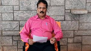 பேரணிக்கு தொடர்ந்து அனுமதி மறுத்தால் உள்துறை செயலரை சந்தித்து முறையிடுவேன் - கிருஷ்ணசாமி ஆவேசம்! 