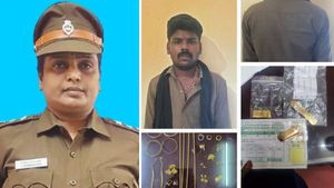 வெளிநாட்டு பயண மோகம்! வீடு வீடாக கைவரிசை காட்டிய பலே ஆசாமி! பொறிவைத்து பிடித்த திருச்சி தனிப்படை! 
