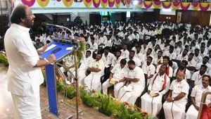 அடுத்து புதுச்சேரியில் திமுக ஆட்சி.. 'கொள்கைன்னு வந்துட்டா பதவியாவது..’ புள்ளி வைத்த திருச்சி சிவா! 