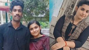  'இப்படிதான் செய்தேன்..' அப்பவே முடிஞ்சிருக்கும்.. ஷாரோனை கொல்ல முயன்றதை நடித்து காட்டிய க்ரீஷ்மா 