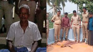 ஆஆ.. சிறுத்தையின் தோலை மாடியில் காயவைத்த எக்ஸ் கவுன்சிலர்.. ஸ்கெட்ச் போட்டு தூக்கிய வனத்துறையினர் 