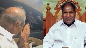 நீங்க தரும் பணம் 1 நாள் செலவுக்கு கூட பத்தல! புதுச்சேரி முதல்வர் காரை நிறுத்தி பெண்கள் முறையீடு! 