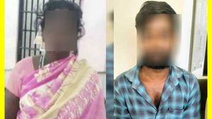 சடலங்களுடன்.. விசித்திர 