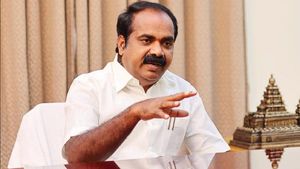 தயவு தாட்சண்யமே கிடையாது.. தீண்டாமை கொடுமை வழக்கு எக்காரணம் கொண்டும் வாபஸ் கிடையாது - அமைச்சர் உறுதி 
