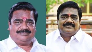 ஈபிஎஸ் ஆதரவாளரான அதிமுக முன்னாள் எம்.பி ராதாகிருஷ்ணன் மறைவு.. அதிர்ச்சியில் தொண்டர்கள்! 