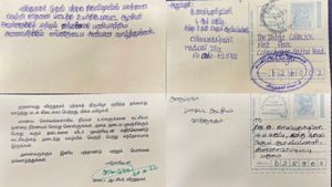 போஸ்ட் கார்டில் நன்றி சொன்ன 4ஆம் வகுப்பு மாணவி.. நெகிழ்ந்து போய் கலெக்டர் அனுப்பிய பதில் கடிதம்! 