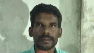 திண்டுக்கல் டூ பத்தினம்திட்டா.. பசியுடன் 300 கிமீ நடந்த நபர்.. பின்னணியில் கலங்க வைக்கும் காரணம்! 