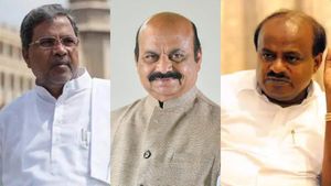 கர்நாடகா அடுத்த முதல்வர் யார்? மக்கள் சொன்ன பதில்.. வெளியான சர்வே முடிவு.. ஓங்கும் கை..வாடும் தாமரை