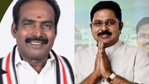 உடம்பு சரியில்லை! மாவட்டச் செயலாளர் பதவி வேண்டாம்! டிடிவிக்கு ஷாக் தந்த திண்டுக்கல் ராமுத்தேவர்! 