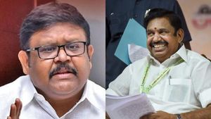 எடப்பாடி தலைமையில் தான் அதிமுக.. மற்றதெல்லாம் புழு.. ‘இரட்டை இலையில் போட்டி’ : சீறிய மாஜி அமைச்சர்! 