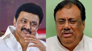 வேட்பாளர் நான் தான்.. உண்மையிலேயே போட்டியிடுவது ‘காவல் வீரன்’ ஸ்டாலின் - உருகிய ஈவிகேஎஸ் இளங்கோவன்! 