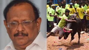 ஜல்லிக்கட்டு போட்டிகளில் பங்கேற்கும் மாடுபிடி வீரர்களுக்கு இன்சூரன்ஸ்.. அமைச்சர் ரகுபதி சொன்ன தகவல்! 