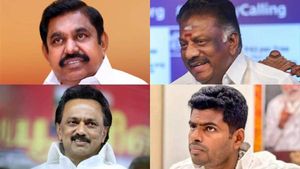 சக்கர வியூகம்.. எடப்பாடிக்கு ஓபிஎஸ் வைத்த 