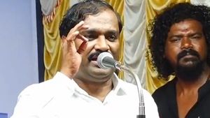  திமுக அரசுக்கு எதிராக போராடுவதில் சமரசம் இல்லை.. “தேர்தலுக்கு ரெடி ஆகுங்க”.. வேல்முருகன் சிக்னல்! 