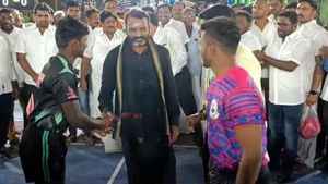அட கொடுமையே! பாஜக நடத்திய கபடி போட்டி.. விளையாடகூட வராத அணிகள் -மணி கணக்கில் காத்திருந்த எல்.முருகன் 