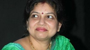 சீனுக்கு வந்த அன்புமணி மனைவி.. 736 பானைகளை கொண்டு உலக சாதனை! தமிழ்நாடு அரசுக்கு அவசர கோரிக்கை 