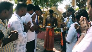 கருப்பா.. கொலை கொள்ளை நடக்காம காப்பாத்து! போலீஸ் நடத்திய கிடா வெட்டு..அன்னிக்கு நைட் அரிவாள் வெட்டு!