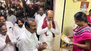 அதிமுக - பாஜக இனி தேர்தலை நினைத்து பார்க்கவே கூடாது.. அப்படி இருக்கனும் வெற்றி ..அமைச்சர் முத்துசாமி 