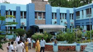 கீமோ போர்ட்..புற்று நோயாளிகளுக்கு வலியில்லாத சிகிச்சை..மதுரை ராஜாஜி மருத்துவமனையில் வரப்பிரசாதம் 