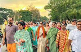 பாஜகவில் பாதயாத்திரை குஸ்தி? இங்கிட்டு வானதி சீனிவாசன்..அங்கிட்டு அண்ணாமலை ஆதரவாளர் கிளம்புகிறார்! 
