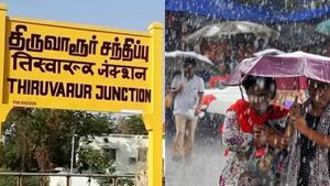 கனமழை எச்சரிக்கை.. திருவாரூர் மாவட்ட பள்ளிகளுக்கு விடுமுறை.. வருவாய் அலுவலர் அறிவிப்பு! 