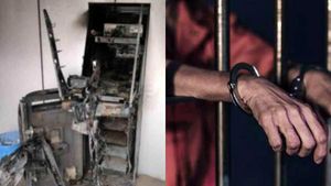 அதிரடி.. திருவண்ணாமலை ஏடிஎம் கொள்ளையில் மேலும் 2 பேர் கைது..தப்ப முயன்றபோது தட்டித்தூக்கிய போலீஸ்