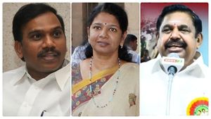தூசு தட்டப்படும் 2ஜி.. திகார் சிறைக்கு மீண்டும் செல்லும் கனிமொழி, ஆ ராசா.. எடப்பாடி பழனிசாமி பேச்சு 