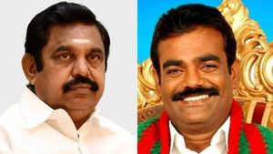 இந்துத்துவாவை ஏற்றவர் எடப்பாடி.. மூவரை ஒதுக்கும் பாஜக! அண்ணாமலையை எதிர்க்கனும் -தனியரசு சொன்ன காரணம் 