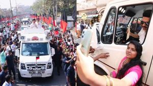 ஈரோட்டில் ஸ்டாலின்! கட்டுக்கட்டாக குவிந்த கோரிக்கை மனு! பத்திரமாக காருக்கு கொண்டு சென்ற பிஎஸ்ஓ! 