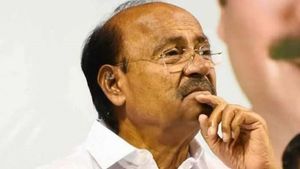 பெயர்ப்பலகைகள் தமிழில் இல்லையென்றால்.. ஒரு மாதத்தில் மை வைத்து அழியுங்கள்.. ராமதாஸ் பேச்சு! 