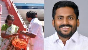 ஈஷாவில் திமுக அமைச்சர்.. குடியரசுத் தலைவருடன் மனோ தங்கராஜ் சிவராத்திரி சென்றது ஏன்? ராஜீவ் விளக்கம் 