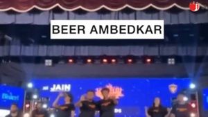 “பீர்” அம்பேத்கரா? தலித்துகளை இழிவுபடுத்தி பல்கலையில் “ஜாதி வெறி” நாடகம்! போலீஸ் வழக்குப்பதிவு