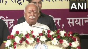 “சாதிகளை கடவுள் உருவாக்கவில்லை... மத குருக்கள்தான் உருவாக்கியுள்ளனர்