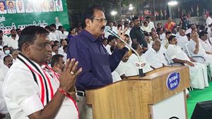 ஈரோடு இடைத்தேர்தலில் தோல்வி பயம்.. காங்கிரஸ் பின்னால் திமுக ஒளிந்திருக்கிறது.. கிருஷ்ணசாமி தாக்கு!