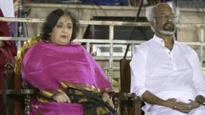 பெங்களூர் ஶ்ரீஶ்ரீ ரவிசங்கரின் வாழும் கலை அமைப்பின் மகா சிவராத்திரி விழாவில் நடிகர் ரஜினிகாந்த் 