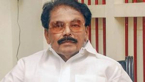 அரசு அலுவலகங்களில் ரெய்டு.. அப்போதான் அதிகாரிகளுக்கு பயம் இருக்கும்.. அமைச்சர் சொன்ன விளக்கம்! 