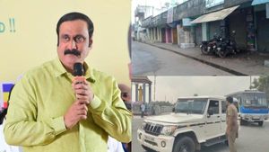 அமைச்சரின் சொந்த ஊரிலேயே ஒரு கடை கூட திறக்கவில்லை! முழு அடைப்பு போராட்டம் வெற்றி! அன்புமணி ஹேப்பி! 