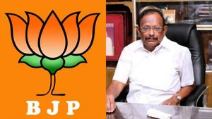 10 தலை கொண்ட ராவணன் பாஜக.. ராமனை போல் மு.க.ஸ்டாலின் வீழ்த்திக் காட்டுவார்.. அமைச்சர் ரகுபதி! 