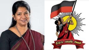 திமுக மகளிரணி நிர்வாகிகள் நேர்காணல்! கனிமொழி படம் இல்லாத போஸ்டர்! கோவையில் சலசலப்பு! 