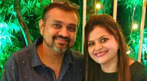 பாத்ரூமில் இரண்டாவது மனைவியுடன் பலியாகி கிடந்த ஆண்! பக்கத்தில் இருந்த அந்த மர்ம பொருள்! பரபரப்பு