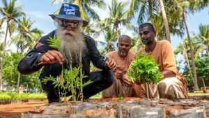 தமிழ்நாடு முழுவதும் 1 கோடி மரக்கன்றுகள்..காவேரி கூக்குரல் இயக்கம் புது சாதனை! 