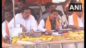 கர்நாடகாவில் காங். ஆட்சியில் மக்கள்தொகை கூடியது ஏன் தெரியுமா? மத்திய அமைச்சர் கொடுத்த அடடே விளக்கம்! 