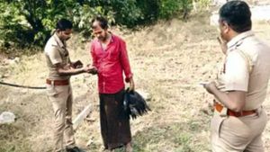 கோவையில் தோட்டங்களில் மர்மமான முறையில் கொத்து கொத்தாக காக்கைகள் பலி.. ஒருவர் கைது! விசாரணையில் பகீர் 