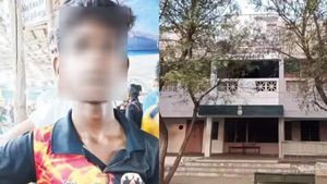 திருச்சி அருகே அரசுப் பள்ளி மாணவர் கொலை.. தலைமையாசிரியர் உள்பட 3 பேர் பணியிடைநீக்கம் 