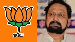 அடுத்த விக்கெட்! அவருக்கு சீட்டா? வேட்பாளர் லிஸ்டால் கொதித்தெழுந்த மாஜி துணை முதல்வர் லட்சுமண் சவதி 