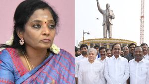 அம்பேத்கர் சிலை திறப்பு விழா: முதல்வர் கேசிஆரின் செயலால் அப்செட் ஆன ஆளுநர் தமிழிசை.. ஆதங்கம் 